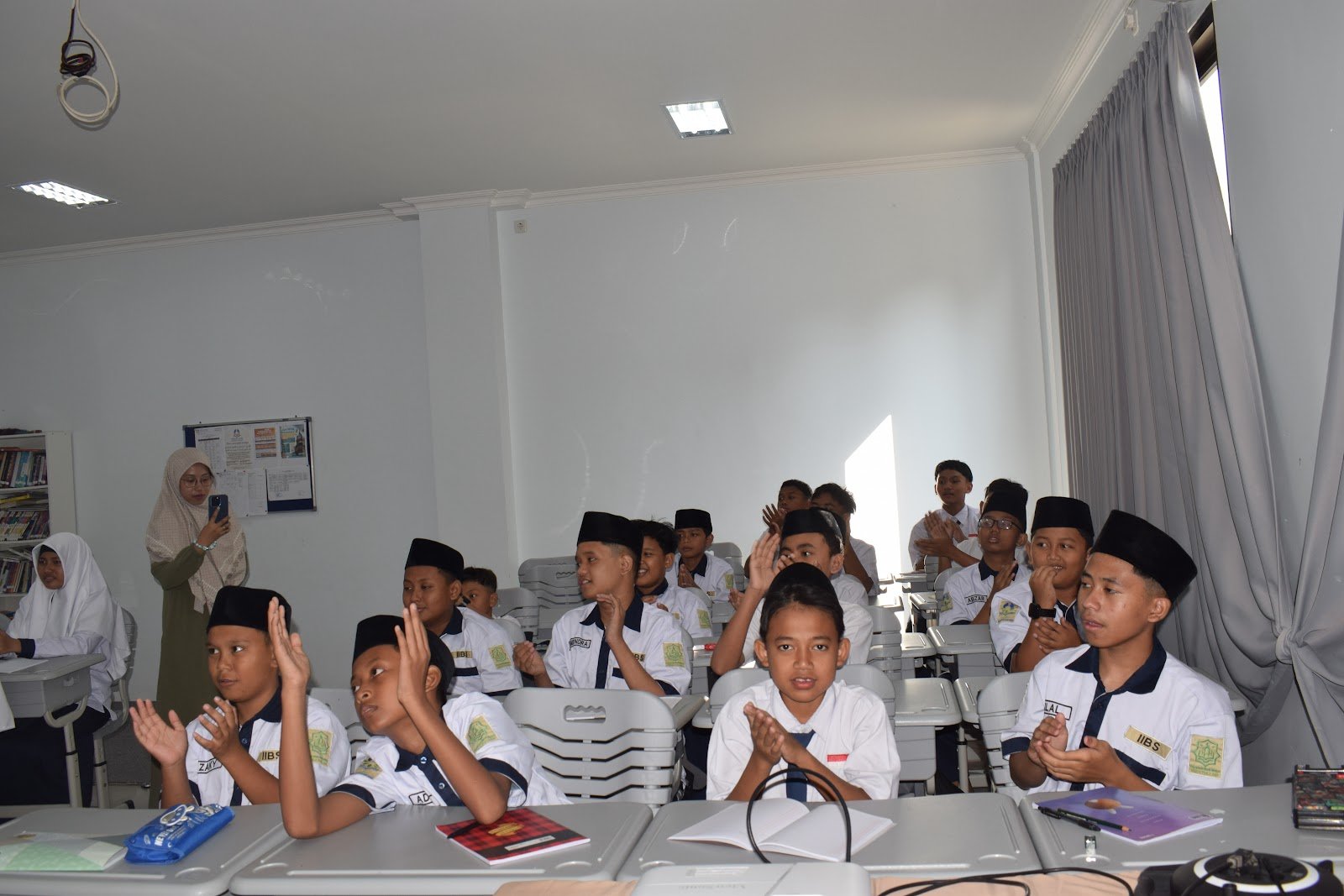 Kebersamaan Santri IIBS